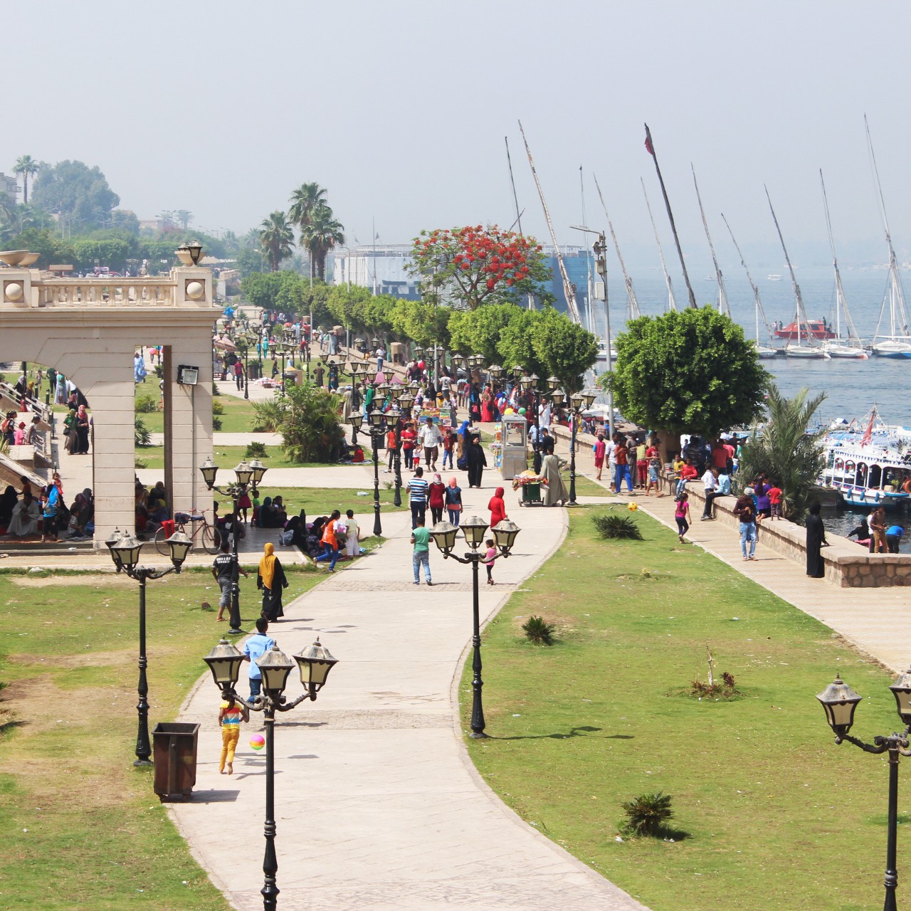 LUXOR CORNICHE
